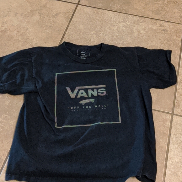 Vans Other - 🍀T-Shirt Size Medium